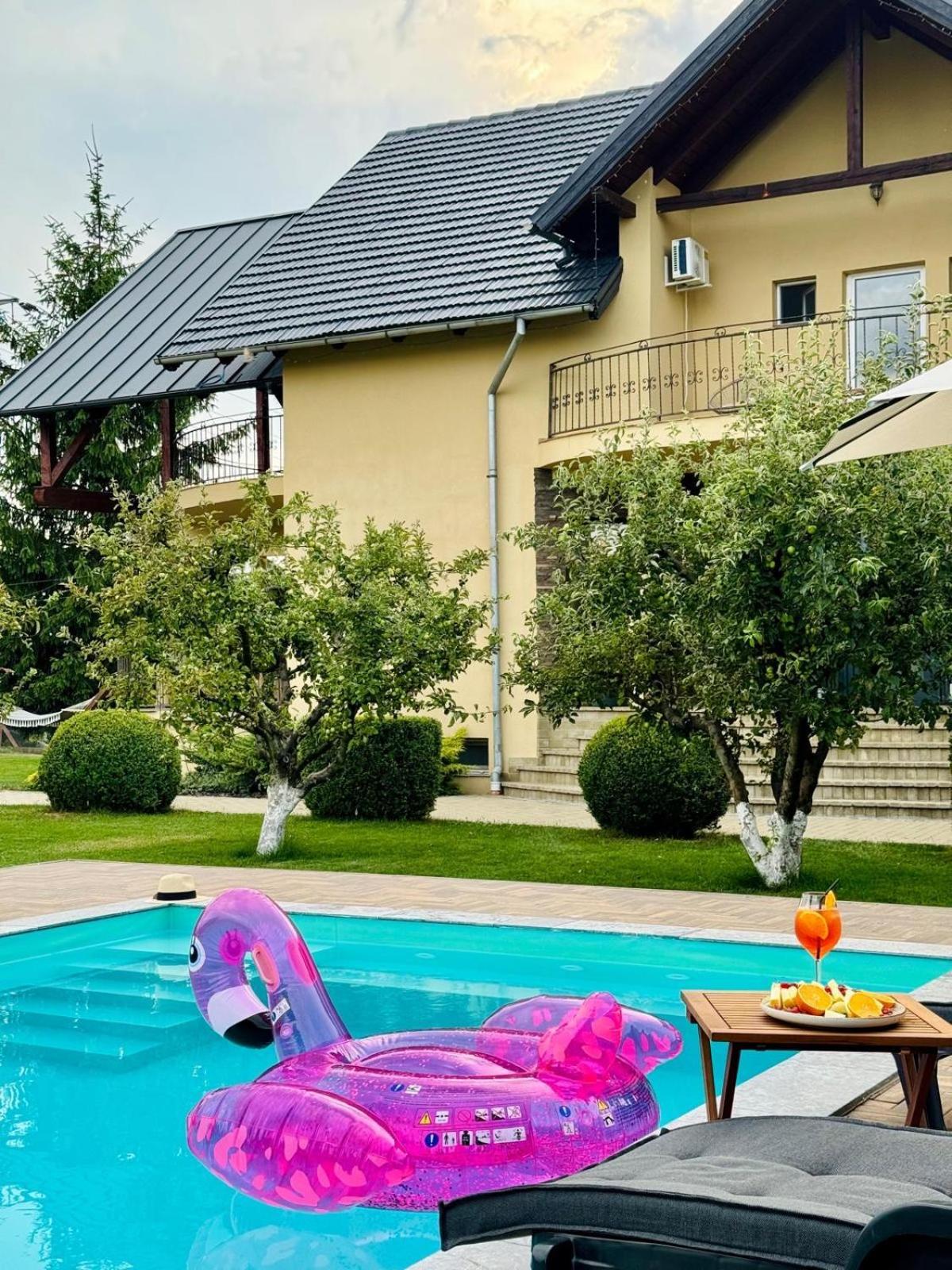 Orchard Villa Braşov Eksteriør bilde