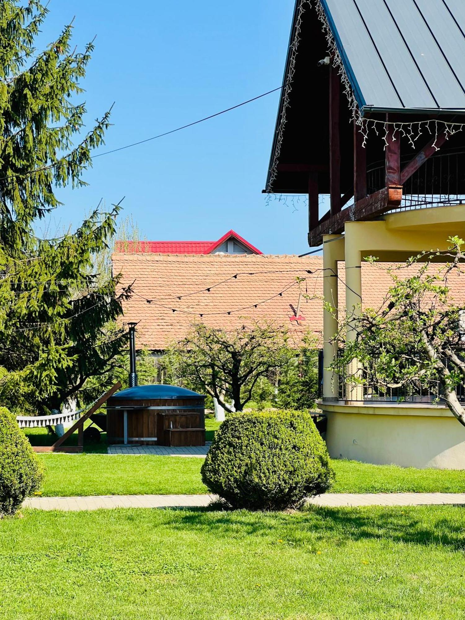 Orchard Villa Braşov Eksteriør bilde